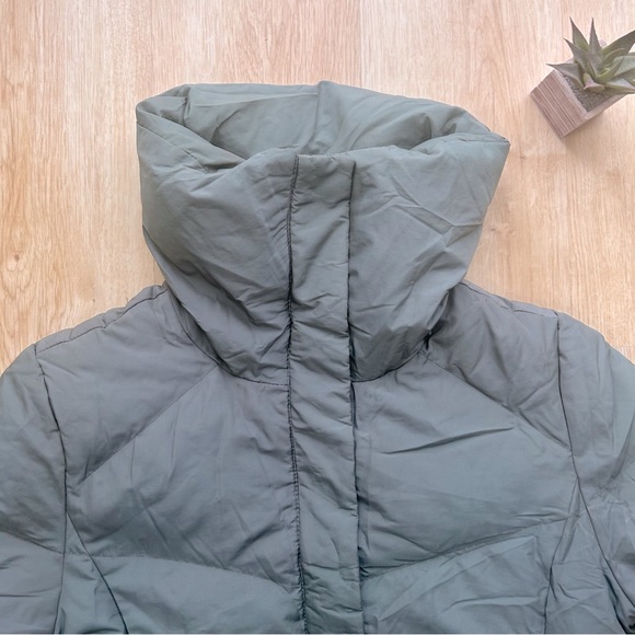 CALVIN KLIEN High Neck Puffer Coat - Picture 2 of 6